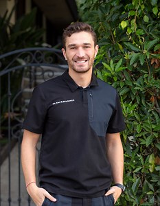 Meet Dr. Alex Kalmanovich DDS | Laguna Family Dentistry | Dentist in Newport Coast