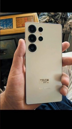 Premium Titanium Design: Samsung Galaxy S24 Ultra First Look 🔥 #SamsungGalaxy #TechReview #Gadgets