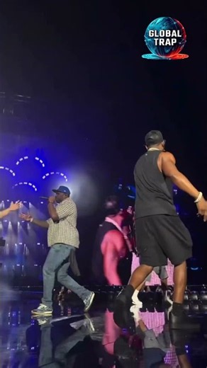 50 CENT PERFORMS MANY MEN