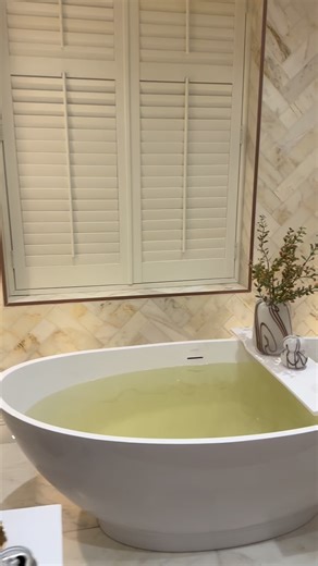 22K views · 164 reactions | Is this safe !! It’s like a bath full of wee  | Lavish Lodge Interiors | Facebook