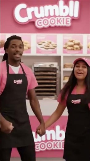 I’m sorry I just- “starts dying from laughter”😂😵