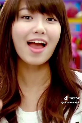 Girls' Generation 'GEE' Impact on K-Pop 17 Years Later