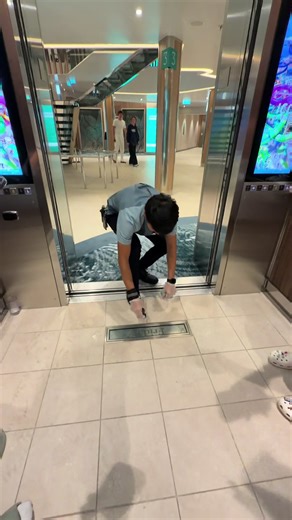 YAYYYY WE CAUGHT IT WAHOOOOO!!! but it’s last day on cruise 🥺😭 #fypシ゚viral #cruise #iconoftheseas #lastday #crying