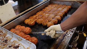 Popular spicy hamburger steak - korean street food | Tasty Food