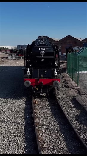 🚁 Experience breathtaking aerial views , as I take you on a stunning drone journey over one of the UK’s most iconic landmarks. Whether you’re a drone enthusiast or a fan of breathtaking landscapes, this flyover is sure to leave you in awe! 👍 If you enjoyed this video, don’t forget to like, comment, and subscribe! Let me know your thoughts in the comments below—what landmark should I fly over next? If you want to see more drone adventures and tutorials, be sure to hit the notification bell so y
