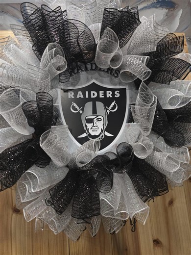 Raiders Football Wreath | Black & Silver Door Wreath | NFL Fan Decor | Game Day Front Door Wreath - Etsy