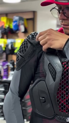 ALPINESTAR BIONIC PLUS V2