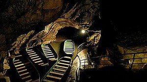 Promenade enchanteresse entre le ruisseau Ninglinspo et les Grottes de Remouchamps - RTBF Actus