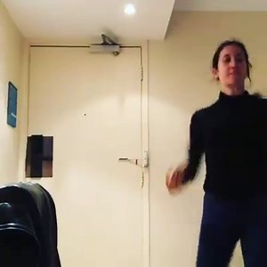 LAST DAY OF TOUR. Working out in a turtleneck. Let's mom dance it out. Only way to prep . Show day rituals. Exposed. | Vanessa Carlton