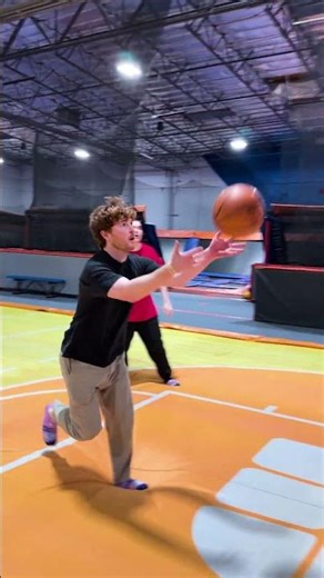 Which YouTuber Has The BEST DUNK!