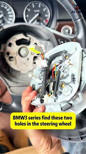 BMW Steering Wheel Removal Tool | Quick & Safe Disassembly!