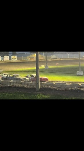 Creative Mini Replica Models for Dirt Track Racing