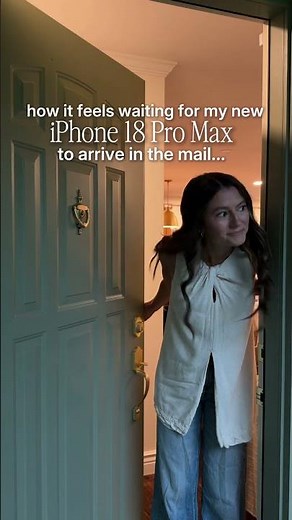 waiting (not so) patiently for my new iphone 18 pro max to arrive 🤓💗📱 I AM SO EXCITED! #iphone