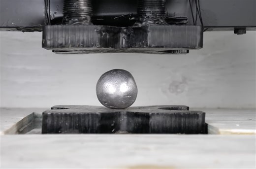 Mirror-polished Japanese foil ball challenge