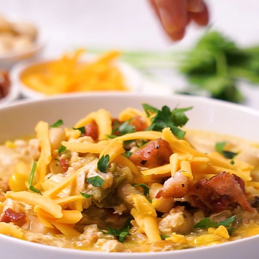 The Ultimate Crack Chicken Chili – the BEST of the BEST White Chicken Chilis! SO good and ready to eat in under 20 minutes! Makes a ton. Freeze leftovers for a quick meal later. FULL RECIPE: https://www.plainchicken.com/the-ultimate-crack-chicken-chili/ | Plain Chicken