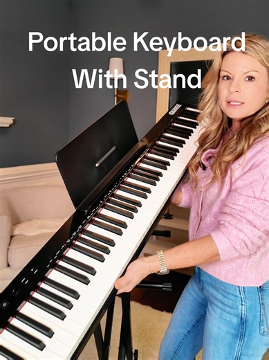 This @GARVEE Portable Keyboard with Stand & carry bag is the perfect beginner keyboard for any age! It has so many Features and even includes headphones and a pedal! #tiktokshopcreatorpicks #tiktokshopstockup #garvee #portablekeyboard