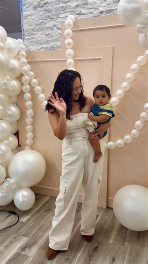 Melany Angelina on Instagram: "@botas_rojero_ @rojeros_boutique is the store 🔥👢🤠 from lots of options for the whole family it is the store your husband won’t want to leave okurrrr🤪 Ladies I’m telling you if you need an outfit for any occasion you will find it here 💁🏻‍♀️ so next time your looking for a western store in Fort Worth @botas_rojero_ is the spot ✨ 🚨Win A Pair Of Boots👢 Follow @rojeros_boutique @botas_rojero_ Like this post and comment your size goodluck ✨ #latinacontentcreator 