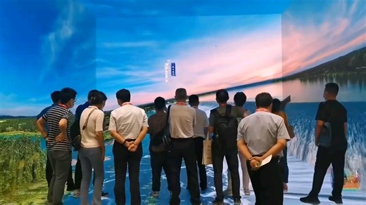 全息投影沉浸式大空间，MR多折幕沉浸式体验技术，LED，投影机均可实现