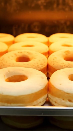 How Donuts Are Made | Krispy Kreme Style 56 Seconds