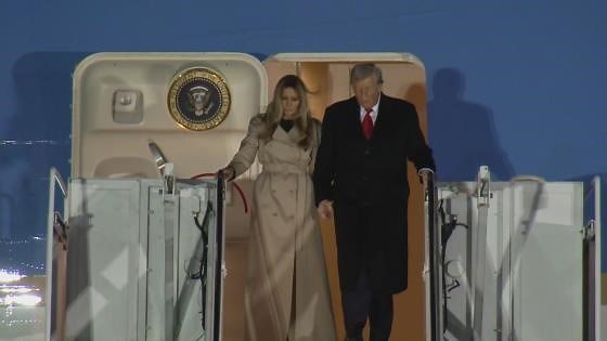 Trump and Melania depart from Air Force One