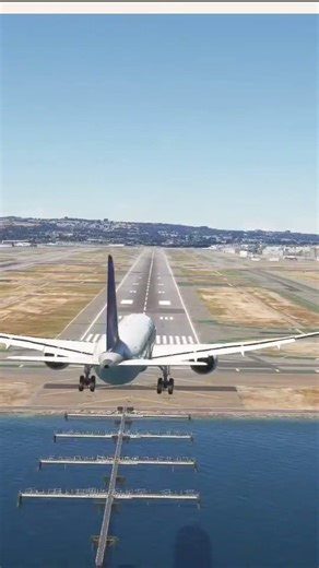 United 787 Phoenix to San Francisco: Testing Real World 40,000 Feet Performance Logic