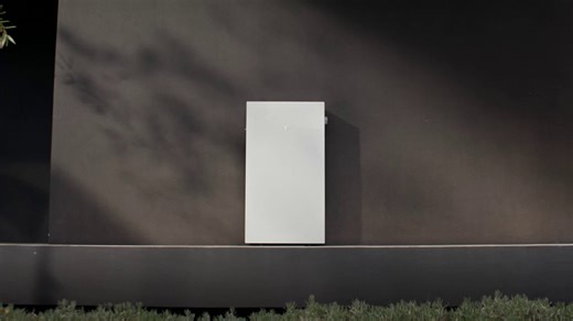 🇩🇪 Tesla just launched the Powerwall 3P in Germany, a 3-phase home battery designed to cover 95% of German homes with a single unit.15.4 kW continuous output, 21 kW peak during outages, and it comes with Tesla's home energy management system built in.Germany has some of the highest electricity prices in the world. Of all the places to launch this, Germany makes the most sense; @elonmusk knows it.Source: @teslaenergy
