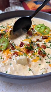 Delicious. Creamy. Cheesy. This potato chowder recipe is a new fall favorite 🍲#comfortfoods #fallrecipes #dinnerideas | Sargento Cheese
