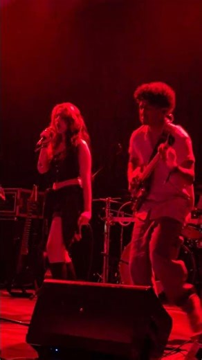 Sapien Error -- Skin (fragment) live at the Humming Tree