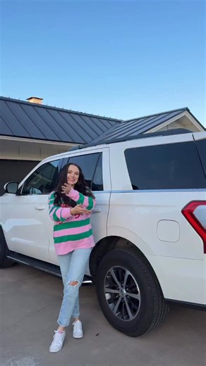 Madison on Instagram: "3 kids didn’t seem like that many until now 😂 might need to upgrade to a bus!!! If you have an expedition and 3 + kids let me know your setup but I think this will work… hopefully!! #momof3 #nesting #installingcarseats #relatablemom #pregnancy"