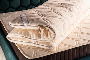 Wool Mattress Topper – Organic Cotton & Hemp Cover and Wool Stuffing – Soft, Natural, Breathable Mattress Pad, US Custom Fees Included - Etsy