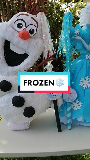 Piñatas de Frozen: Olaf y Elsa en Panamá