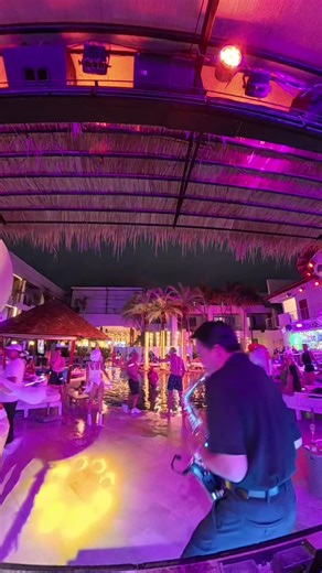 SAX & DJ 🪩🎷✨ Pool Party 💦 #saxophonist #phuket #gig #phuketsax #saxplayer