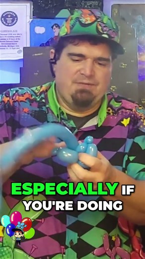 🤯 Balloon Art Tutorial: Easy Leaf & Bouquet Techniques! #shorts