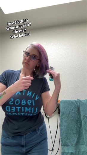 Mebbe my last video of 2025? Who knows, we're in the abyss between holidays #millennial #millennialsoftiktok #80sbaby #corgi #giantbreed