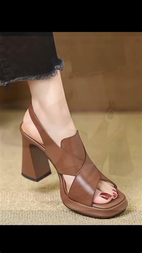 Stylish Chunky Heel Sandals 👠#WomensFashion#SummerSandals