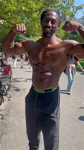 Akeem Supreme: Master of Muscle Bands in NYC Park