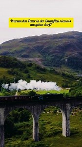 Warum das Feuer in der Dampflokomotive niemals ausgehen darf 🚂🔥 | Steam Locomotive Danger Explained In diesem Short erfährst du die gefährlichen Folgen eines erloschenen Feuers im Dampfkessel und warum Lokführer und Heizer ständig kämpfen mussten, um Druck, Temperatur und Sicherheit zu halten. Dieses Video erklärt die wahre Technik hinter einer Dampflokomotive, wie eine steam locomotive funktioniert und warum ein Fehler das ganze System in Lebensgefahr bringen konnte. Hättest du den Mut, bei d