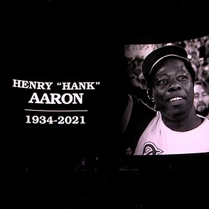 372K views · 5.9K reactions | The Boston Celtics and Philadelphia 76ers hold a moment of silence for Henry “Hank” Aaron before tip-off ❤️ | ESPN | Facebook