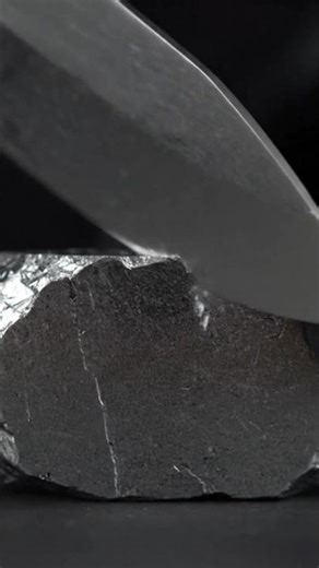 Arsenic Element 33 Cutting — Watch This Brittle Metal Snap & Shine!