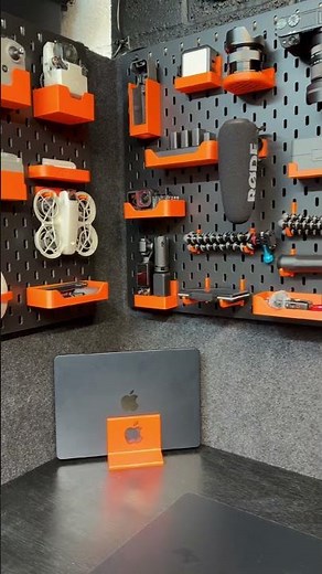 Now this is proper 3D Printed pegboard organisation #3dprinting #pegboard #skadis #3dprinter