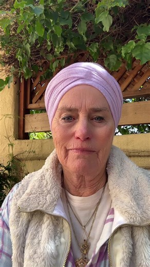 Connection is everything #hiwtobemoreconnected #practiceconnecting #youareaconnector