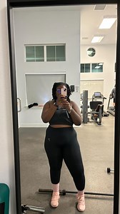 15 reactions | Touch, focus, connect. Strengthening the mind-muscle connection is key for maximizing your workouts. Touching the muscle helps you stay focused and intentional with every rep. 易 Try it out next time you train and feel the difference! #MindMuscleConnection #FitnessJourney #StrengthTraining #OctoberFitness #WeightLossJourney #StrongerEveryDay #StayConsistent #MuscleFocus | Coaching with Akima | Facebook