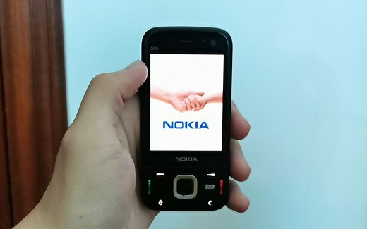 【梦回往物】短小精悍？诺基亚N85评测