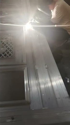 Custom Aluminum & Iron Gates, Fences, and Doors – High-Quality B2B Solutions #CustomGates"