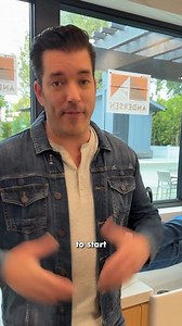 5.6K views · 61 reactions | Your home’s windows can do more than just look good! Jonathan Silver Scott and Drew Scott explain how the right windows can help you save energy and money. Learn more here: https://www.andersenwindows.com/ideas-and-inspiration/blog/tips/energy-efficient-windows/?utm_campaign=&utm_content=Your+home%E2%80%99s+windows+can+d&utm_medium=social&utm_source=facebook #AndersenWindows | Andersen Windows + Doors | Facebook