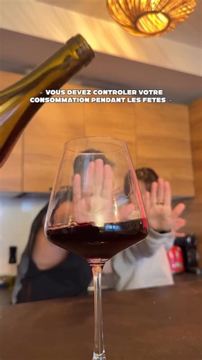 Les maîtres du Kung Fu 🥋🍷 On s'est entraînés à consommer avec modération en prévision des fêtes ! 🤣 | Darko CTTG