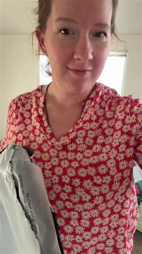 The Best Affordable High-Waisted Jeans for Short Girls