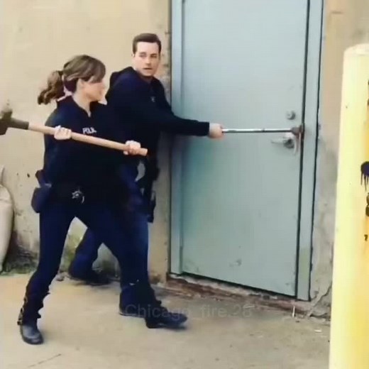 #chicagopd #chicagofire28#voight#antonio #humourrr😭😭@chicago..fire..51 @chicago.fire.28