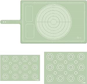 DeliOne Cooking Mat, Silicone Pastry Mat, Non-Stick, Non-Slip, 1Pcs Rolling Mat with Scale and Storage Strap, 2 Pcs Baking Mat,Perfect for Rolling Dough, Pizza, Cookie & Baking(Green)