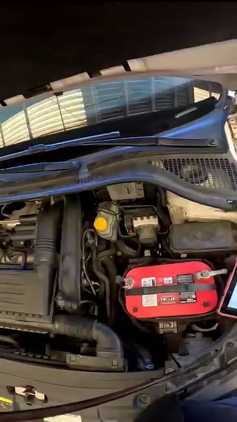 39K views · 1.8K reactions | Cambiemos el ETC, ECM, EBCM y cableado para no FALLAR en el DIAGNOSTICO. #seat #vw #audi #grupovag #etc #cuerpodeaceleracion #cuerpodeaceleracionelectronico #multimetro #pullup #pulldown #yoamodiagnosticar #capacitacionautomotriz #manualesdereparacion #fernandomjautos #aprendemecanica #escanerautomotriz | M & J Autos | Facebook